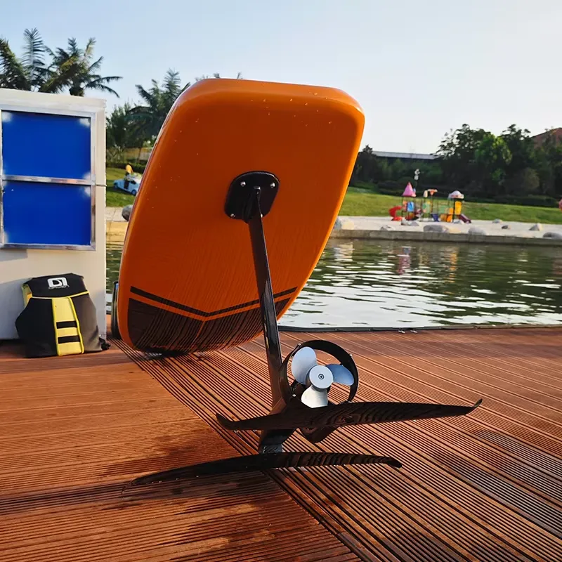 لوح ركوب الأمواج الكهربائي من  - مراجعة Efoil Electric Hydrofoil Surfboard وسعره