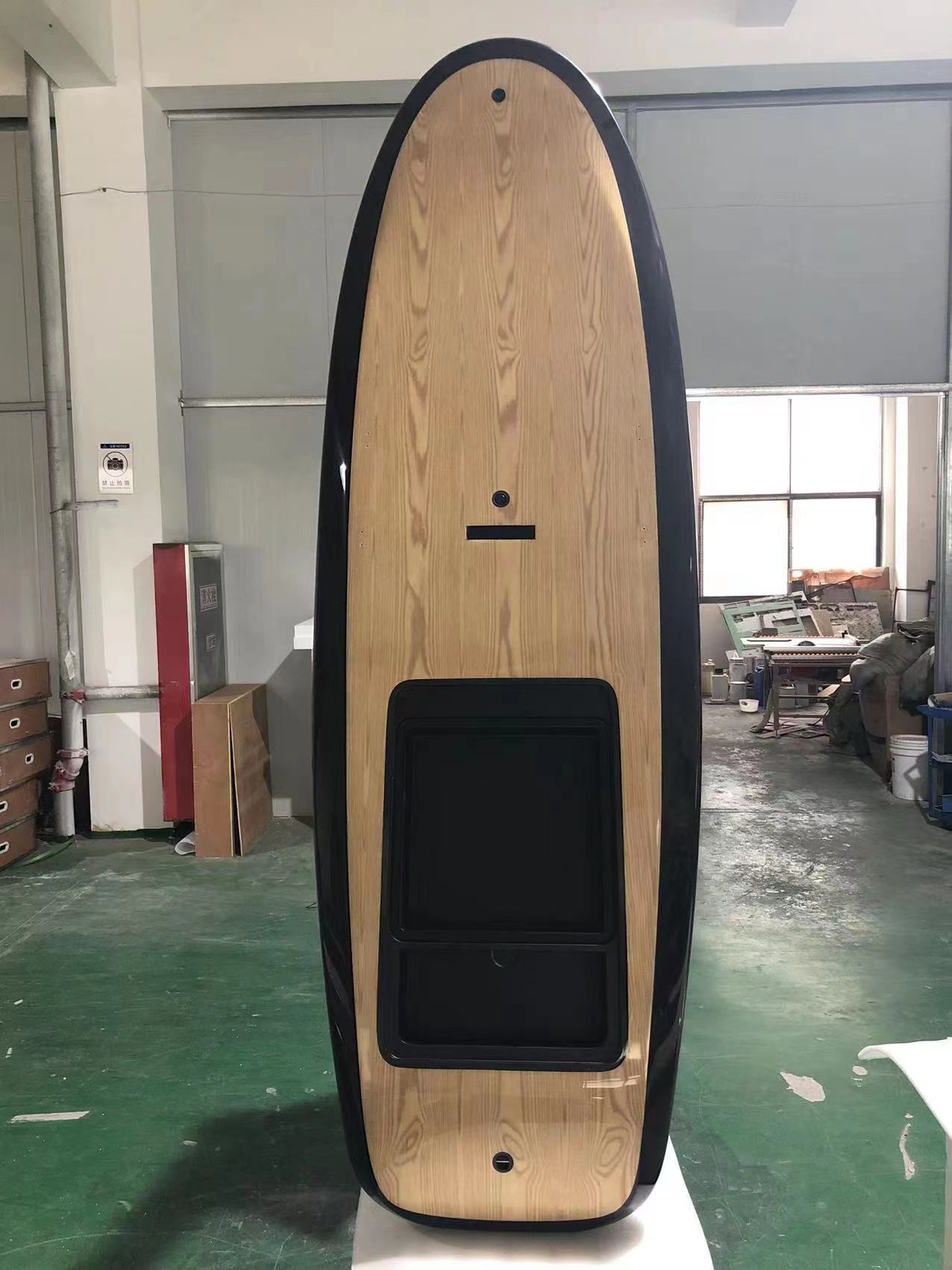 لوح تزلج مائي كهربائي عالي الج - مراجعة Efoil Electric Hydrofoil Surfboard وسعره