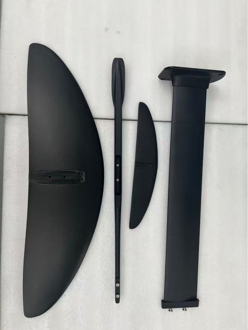 مجموعة هيدروفويل كاملة من أليا - مراجعة Efoil Board Foil Wing Carbon وسعره
